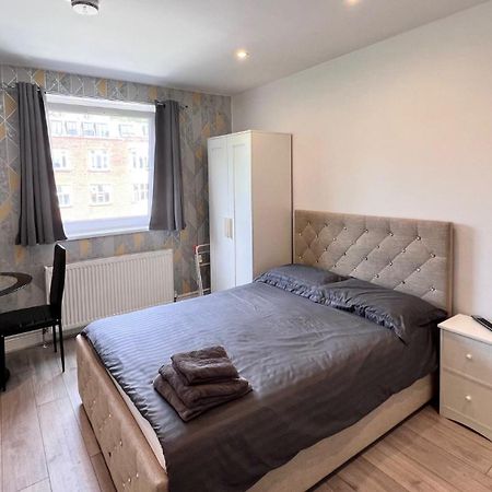 Lovely Studio Apartments On Finchley Road London Ngoại thất bức ảnh